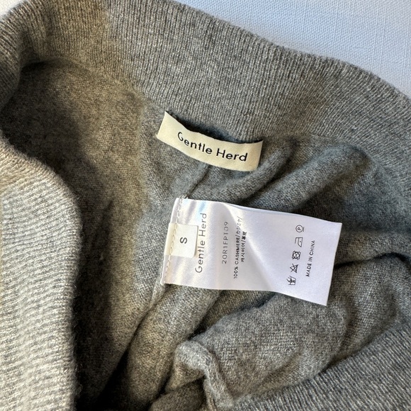 Gentle Herd Gray Cashmere Sweatpants - Picture 7 of 8